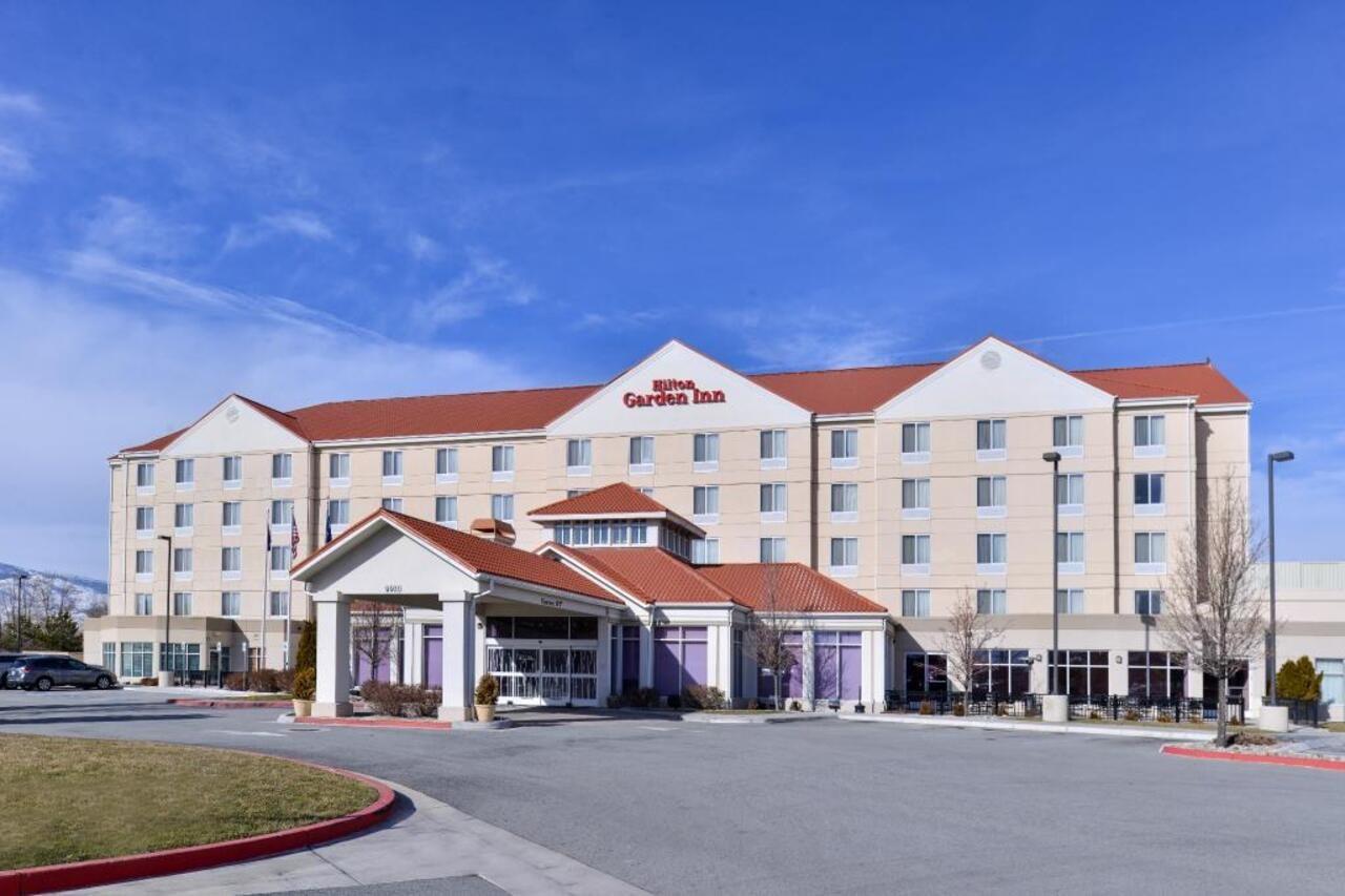 Hilton Garden Inn Reno Exteriör bild