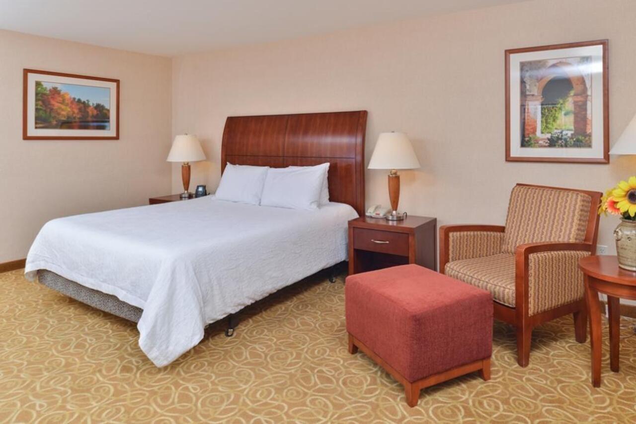 Hilton Garden Inn Reno Exteriör bild