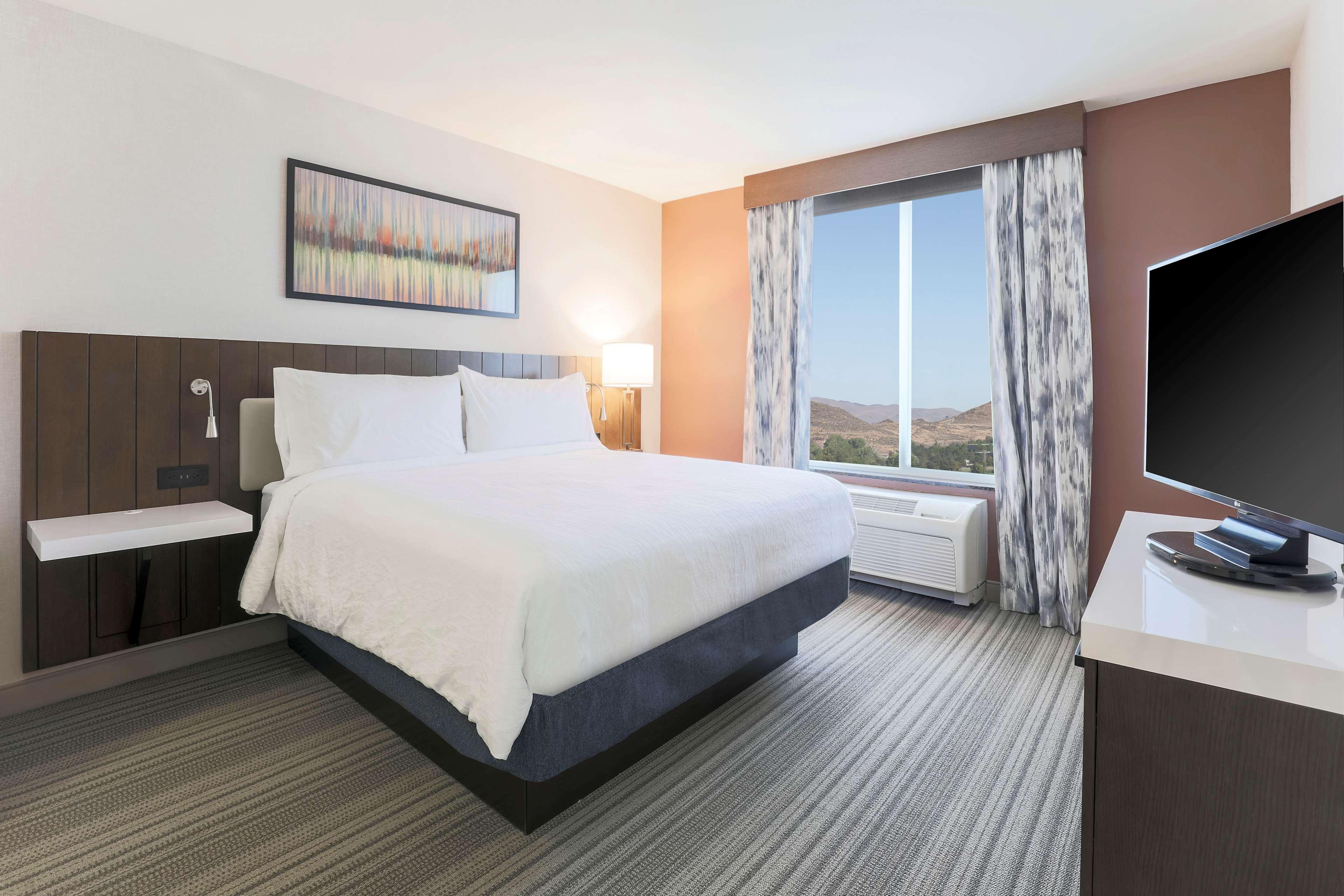 Hilton Garden Inn Reno Exteriör bild