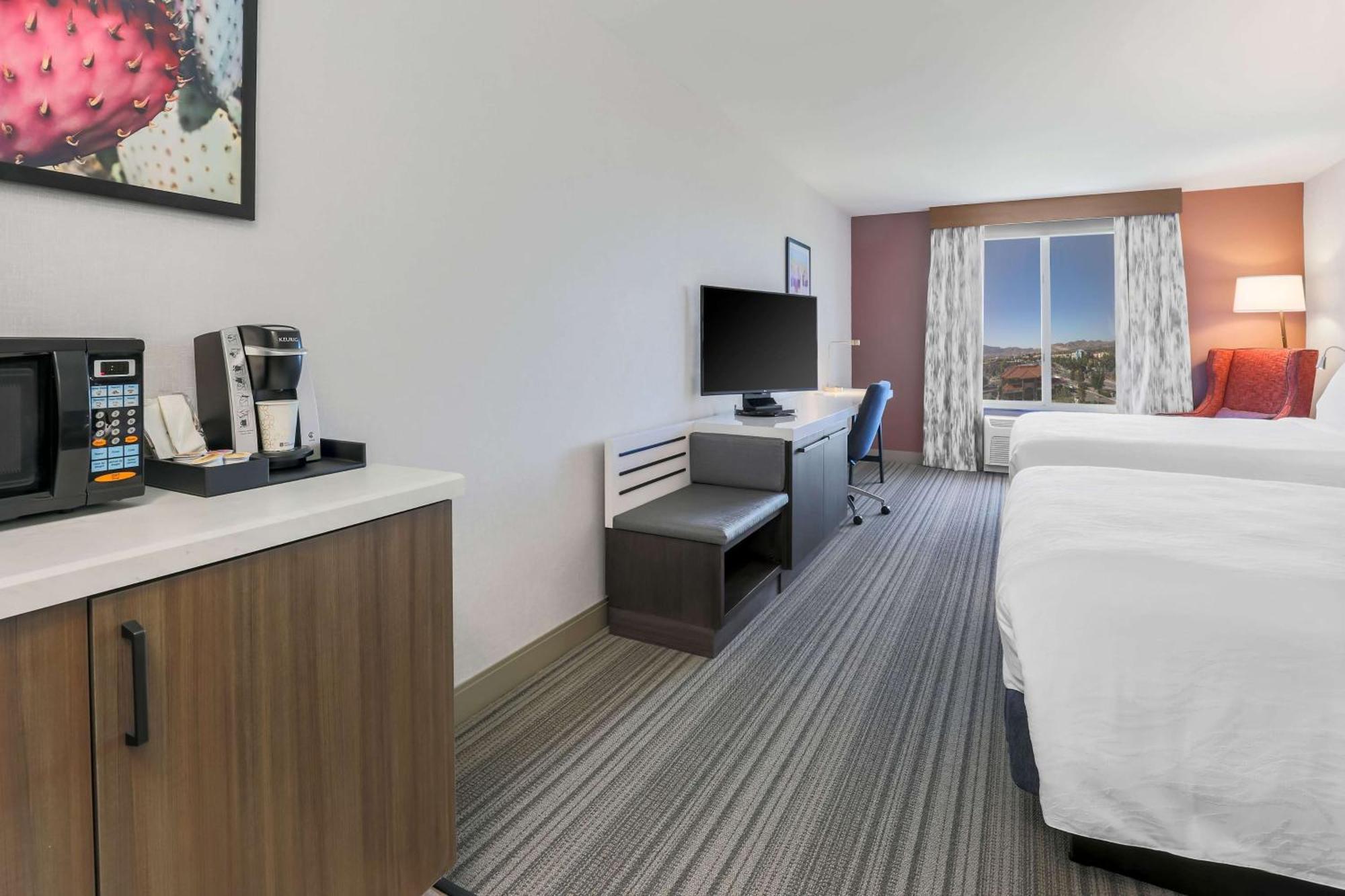 Hilton Garden Inn Reno Exteriör bild